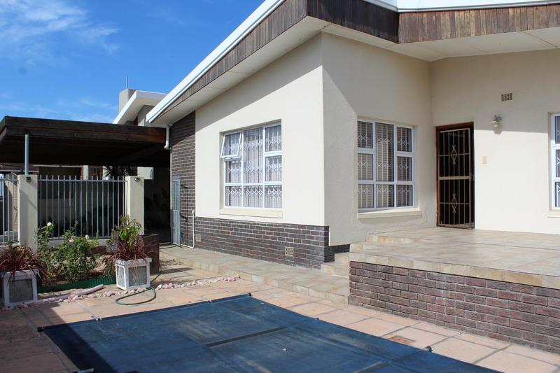 5 Bedroom Property for Sale in Churchill Estate Western Cape